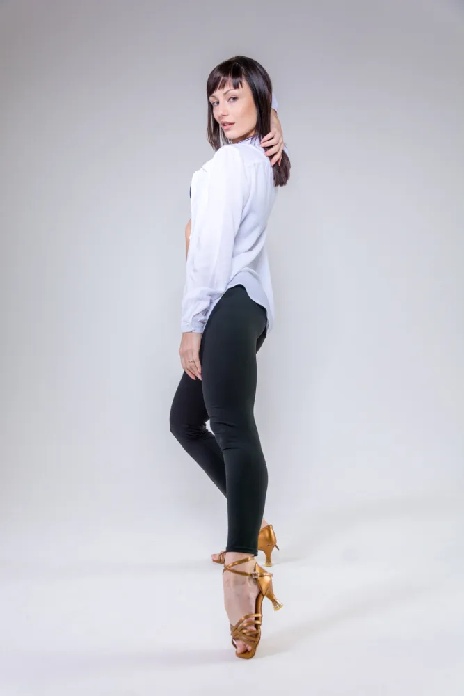 Mariia Golovleva — tanečný postoj